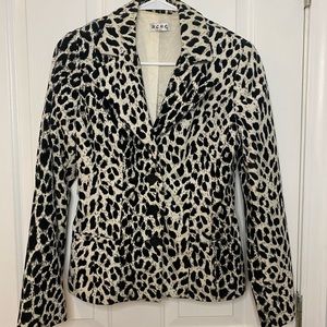 Vintage BCBG Paris White Leopard Blazer!